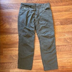 Kuhl Tan Pants 34x32 Revolvr